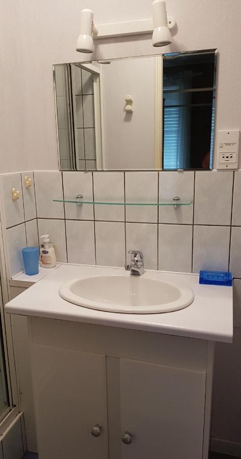 La Providence, Chambres D'Hotes Saint-Sernin-du-Plain Bagian luar foto