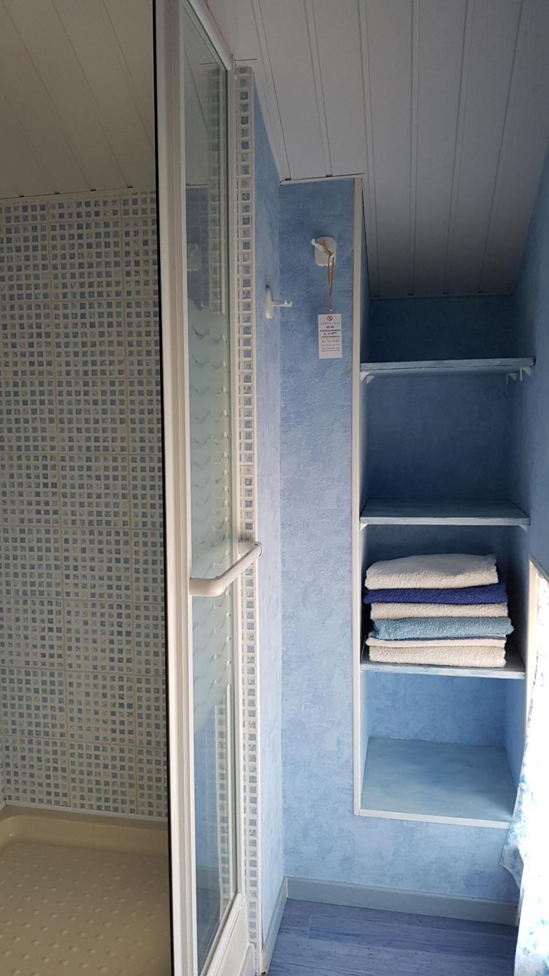 La Providence, Chambres D'Hotes Saint-Sernin-du-Plain Ruang foto